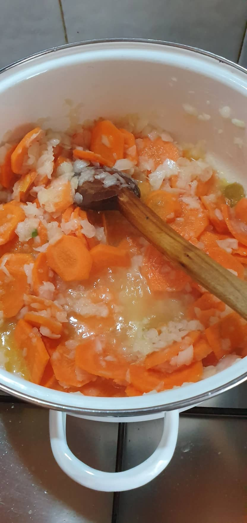 Friptura de caprioara cu pilaf de orez