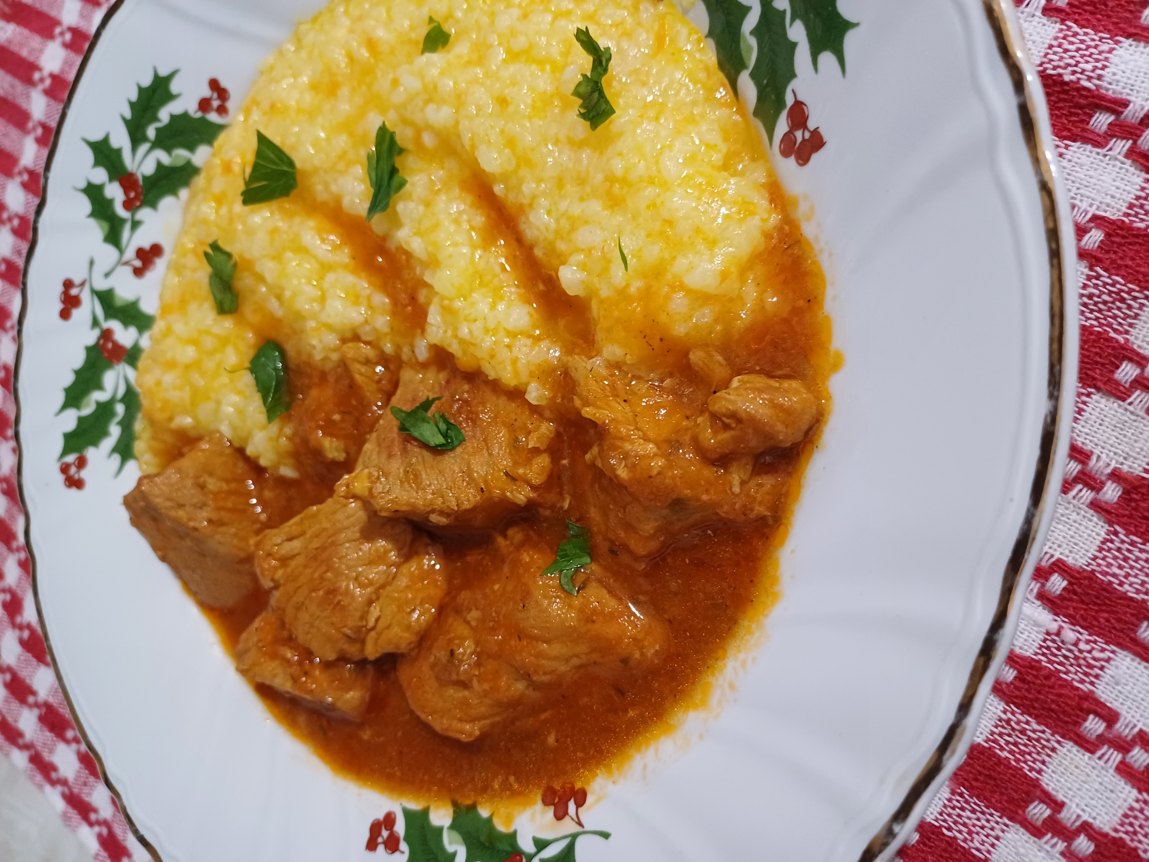Reteta de pulpa de porc in sos picant