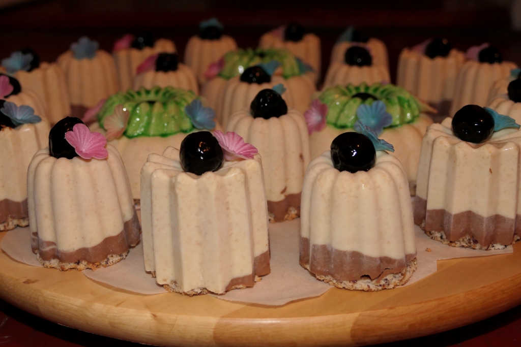 Delicii de Primavara cu aroma de Toamna - Un desert delicios si rafinat