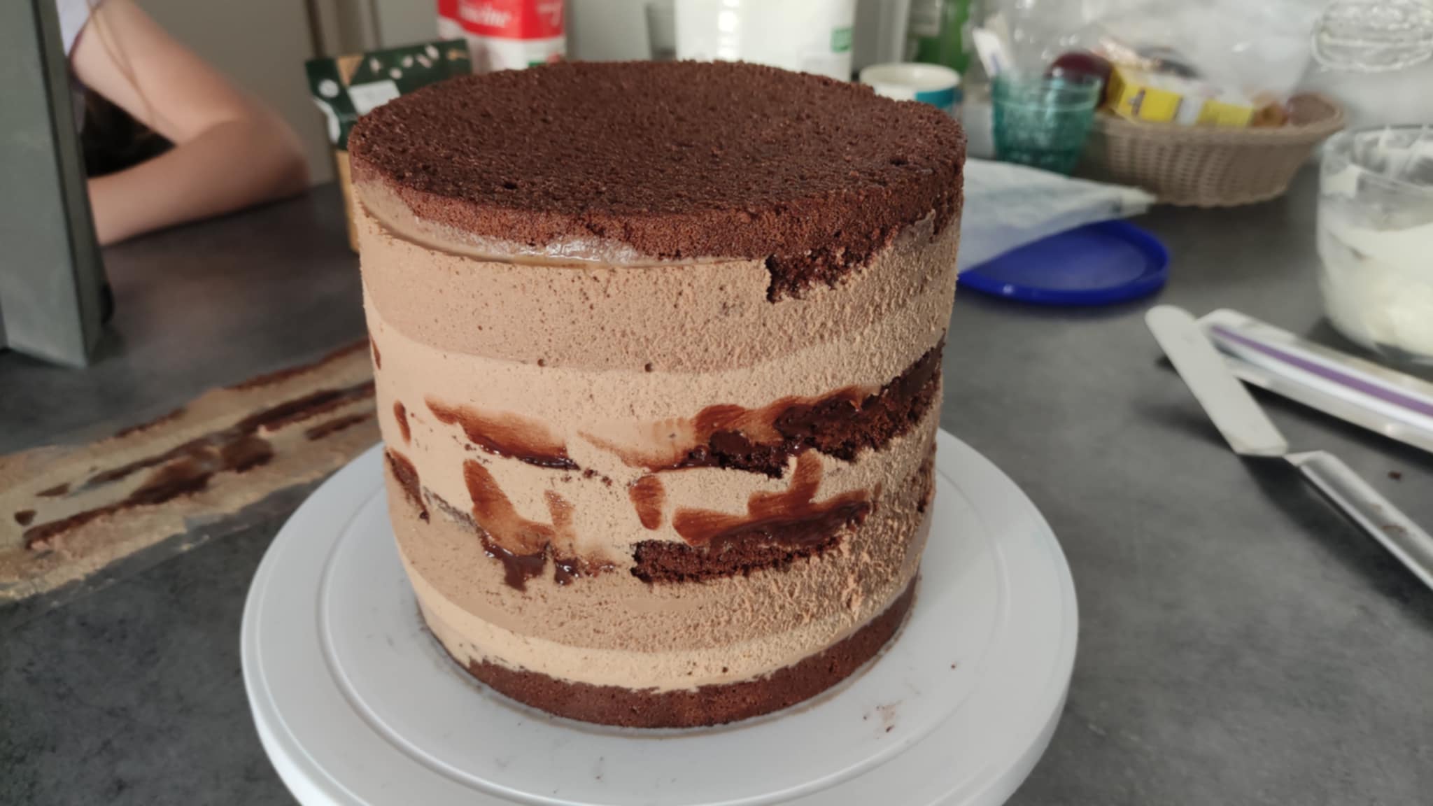 Tort cu lichior, cafea si jeleu de afine - Reteta delicioasa