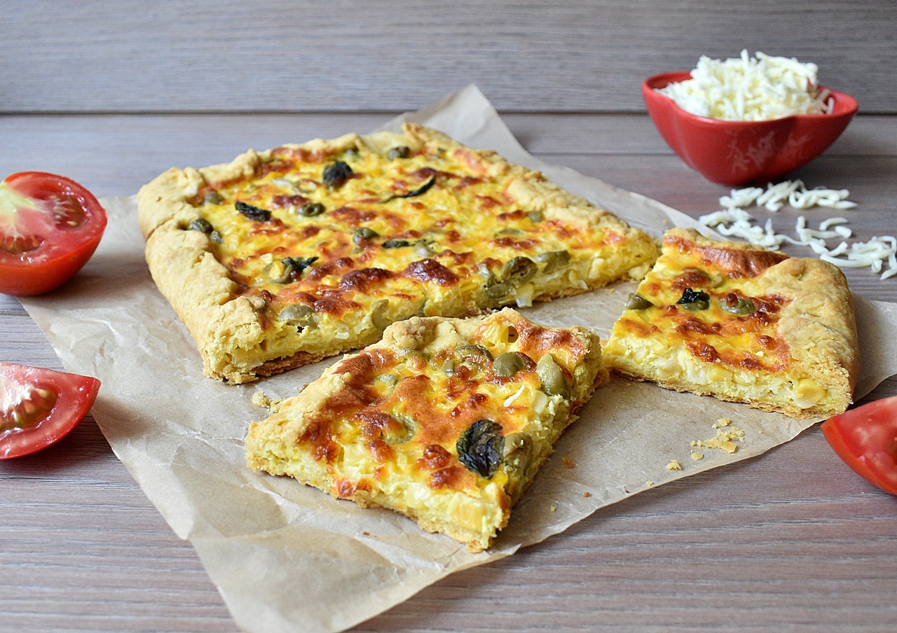 Tarta cu porumb si mozzarella