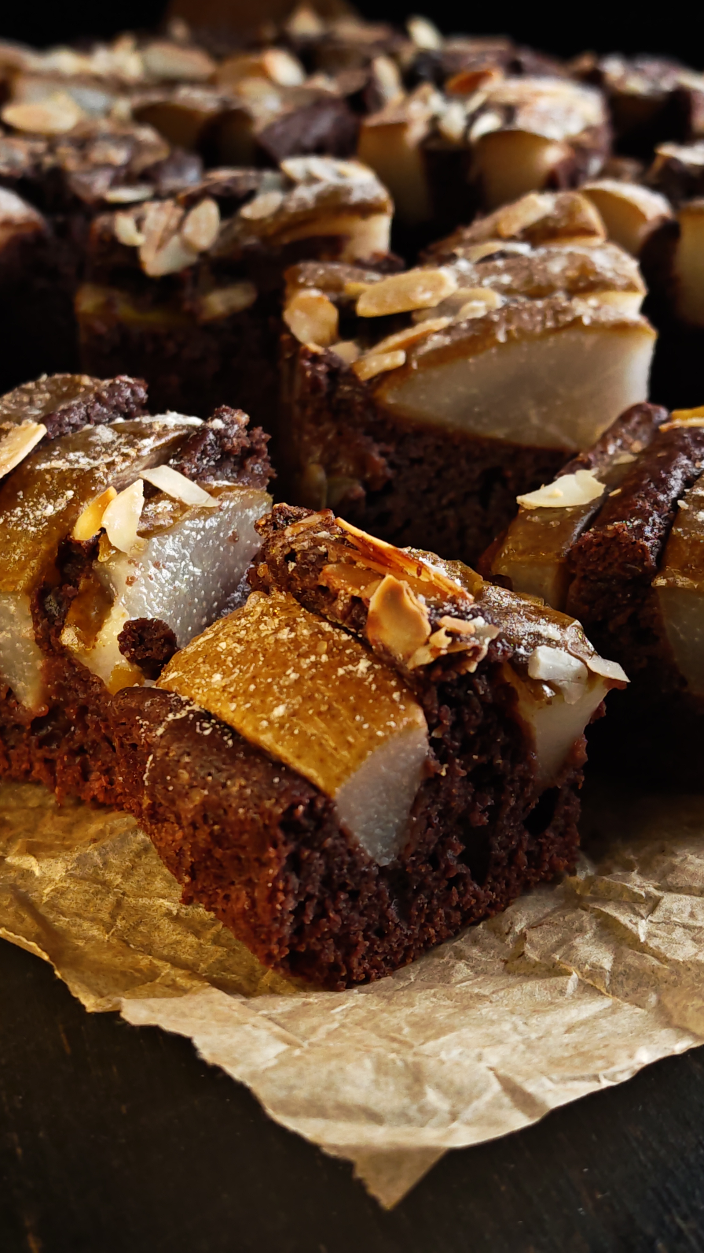 Prăjitura cu pere și cacao - Delicioasă și pufoasă