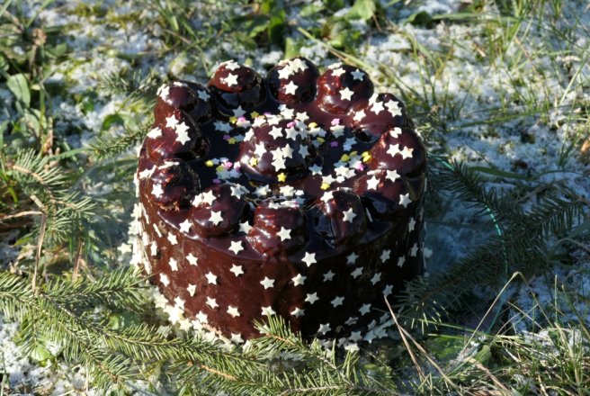 Tort ''noi doi si 32 de ani'' - Desertul aniversar plin de savoare