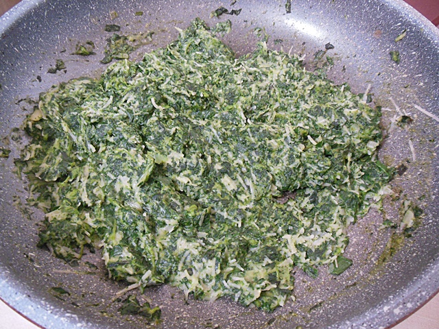 Tarta cu urzici de post