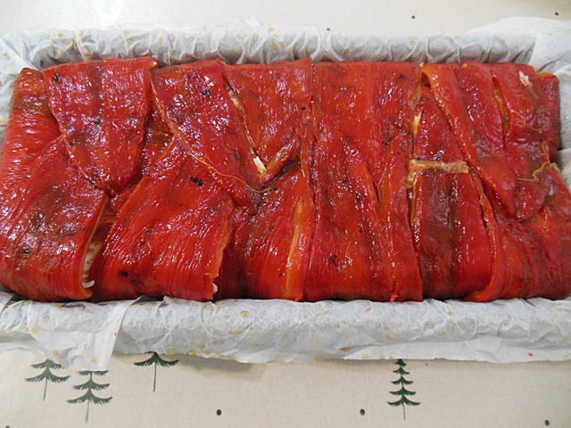 Chec cu pui si ardei kapia copti - Reteta gustoasa de aperitiv