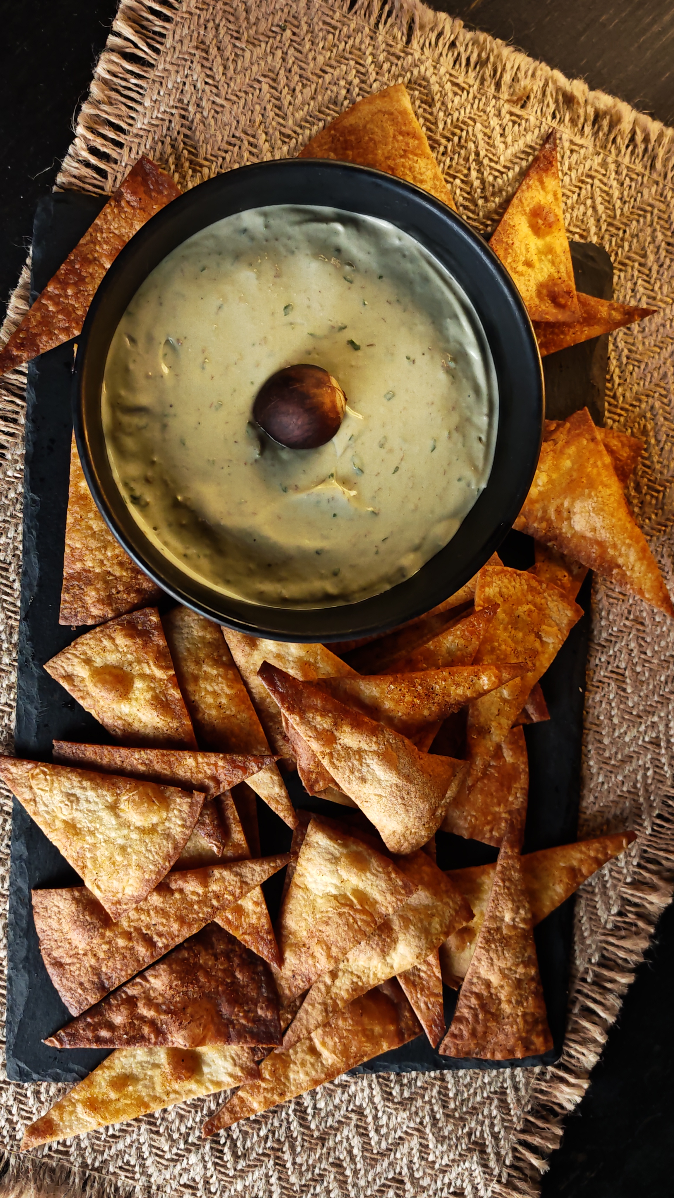Pastă de avocado - Sosul perfect pentru gustările preferate